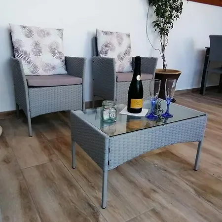 Casa Leti بيت للعطل بينيتاشيل