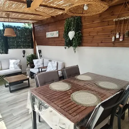 Dom wakacyjny Casa Leti *